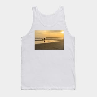 People at the ocean with a dog Tank Top